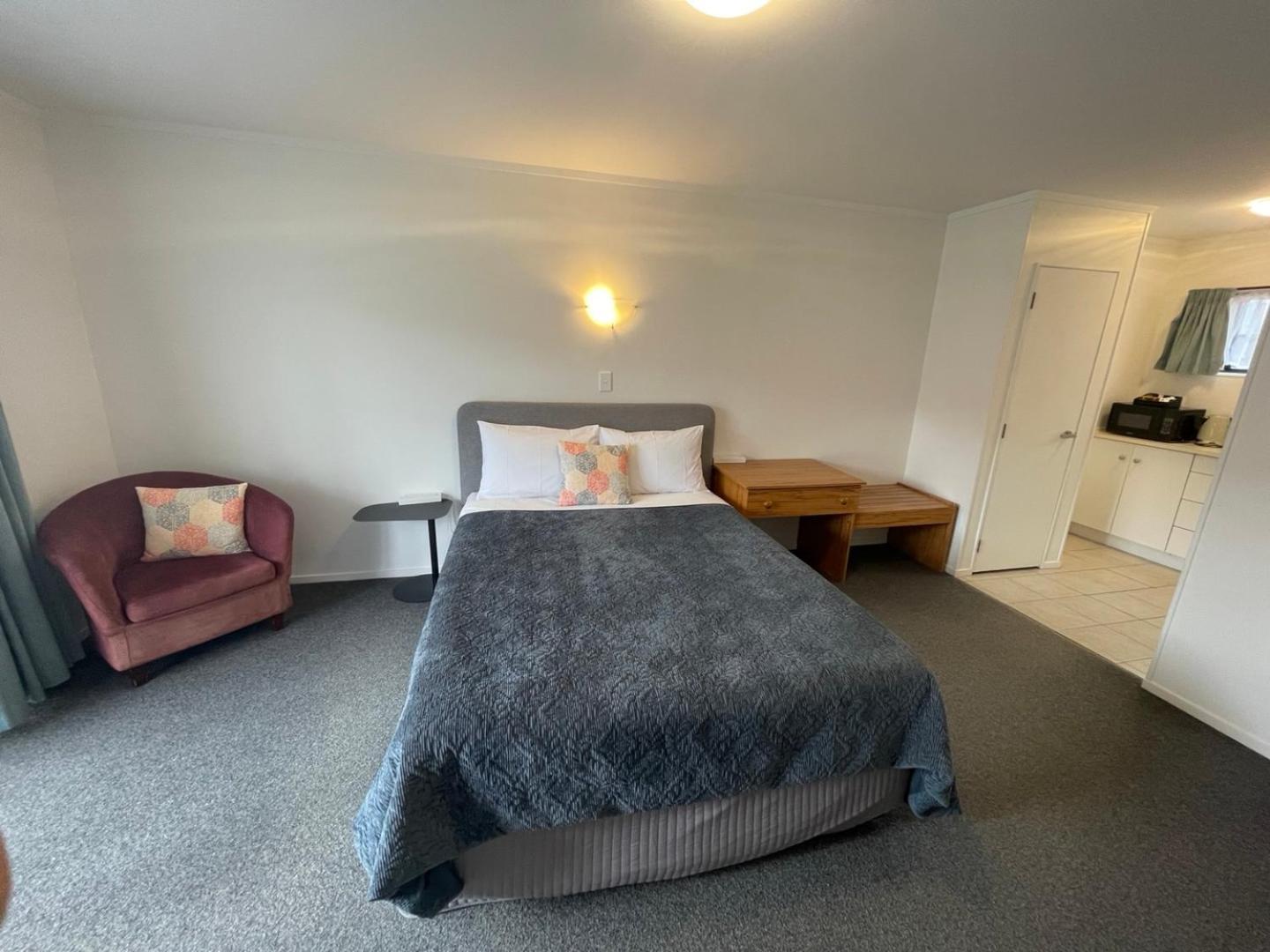 Cherry Court Motor Lodge Whangarei Extérieur photo