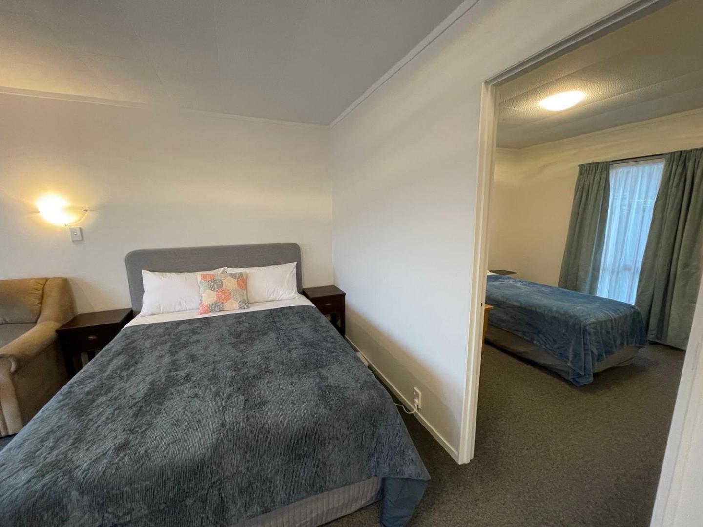 Cherry Court Motor Lodge Whangarei Extérieur photo